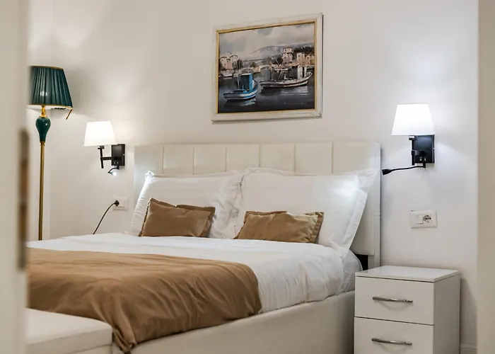 公寓 Leo's View By Pikhost *