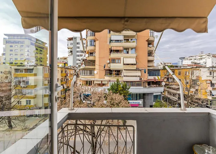 Leo's View By Pikhost * 地拉那