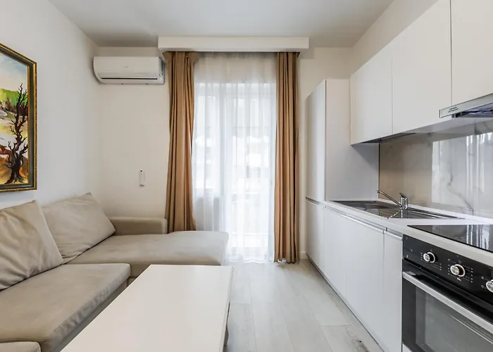 Leo's View By Pikhost